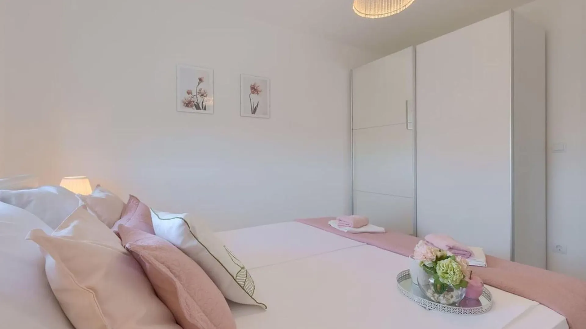 Marabella Modern Apartment With Wifi, Balcony ميدولين